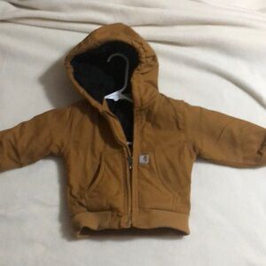 Carhartt insulated Jacket with Hoodie kids size 12m, No rips or tears.  Like New